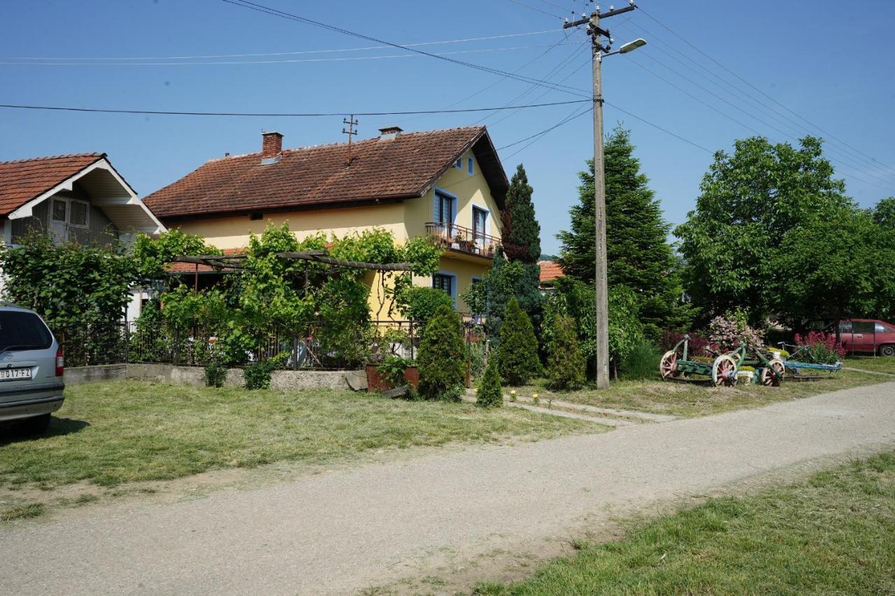 Apartamento Etnobubi Novi Sip Exterior foto
